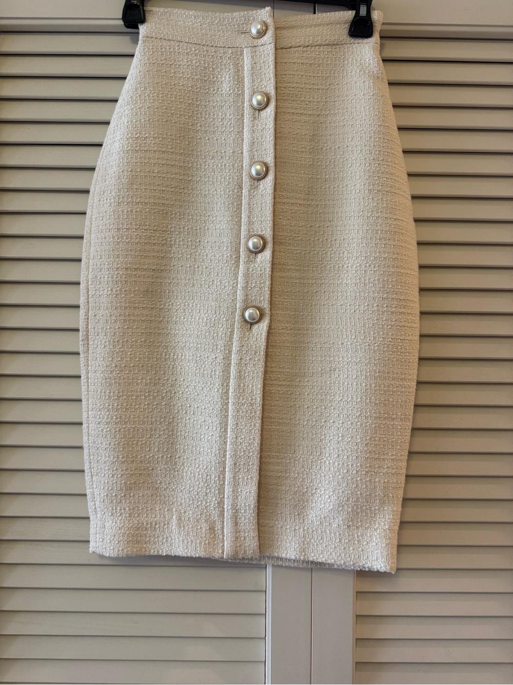Babaton Cream Tweed Pencil Skirt with Pearl Buttons